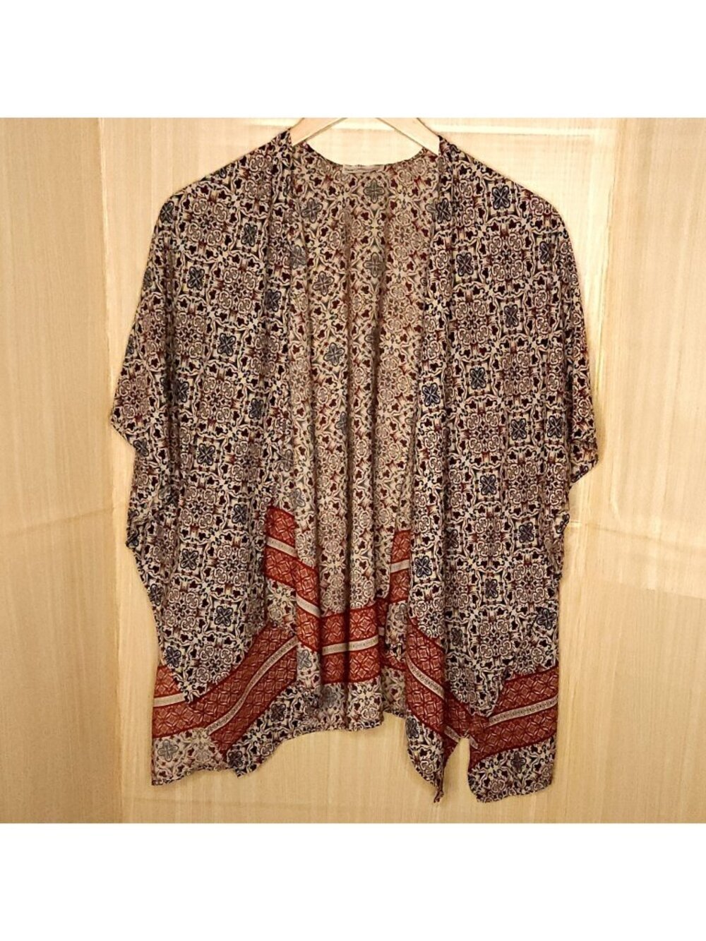 Dainty Hooligan Womens Tan Navy Red Floral Silky Kimono OS